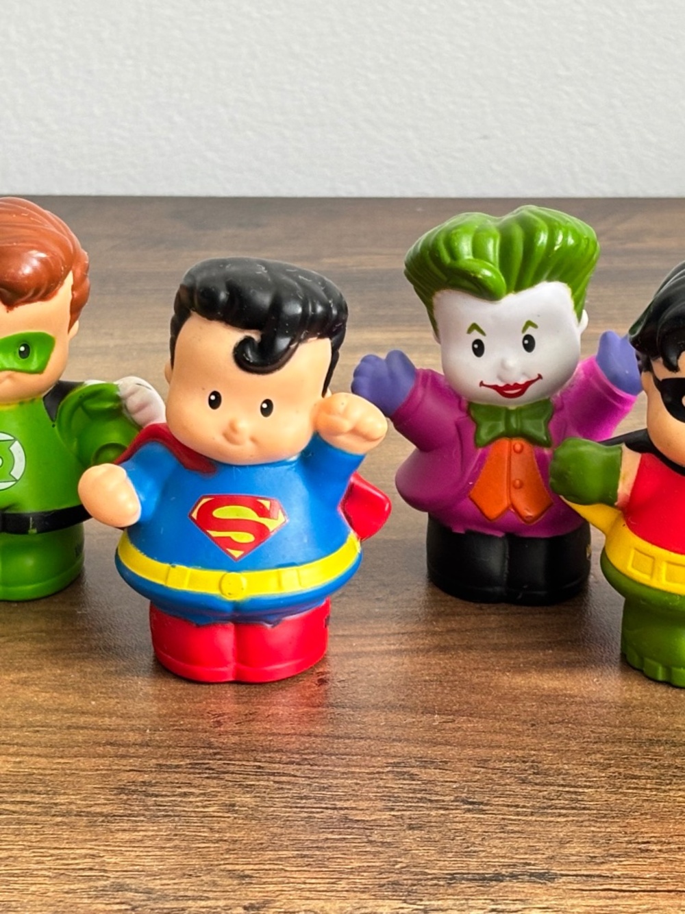 Little People DC Super Friends Comics Superman Robin Joker Green Lantern Figures
